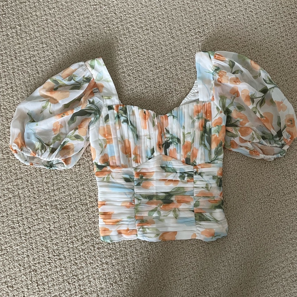 Abercrombie & Fitch Ruched Puff Sleeve Sweetheart Top